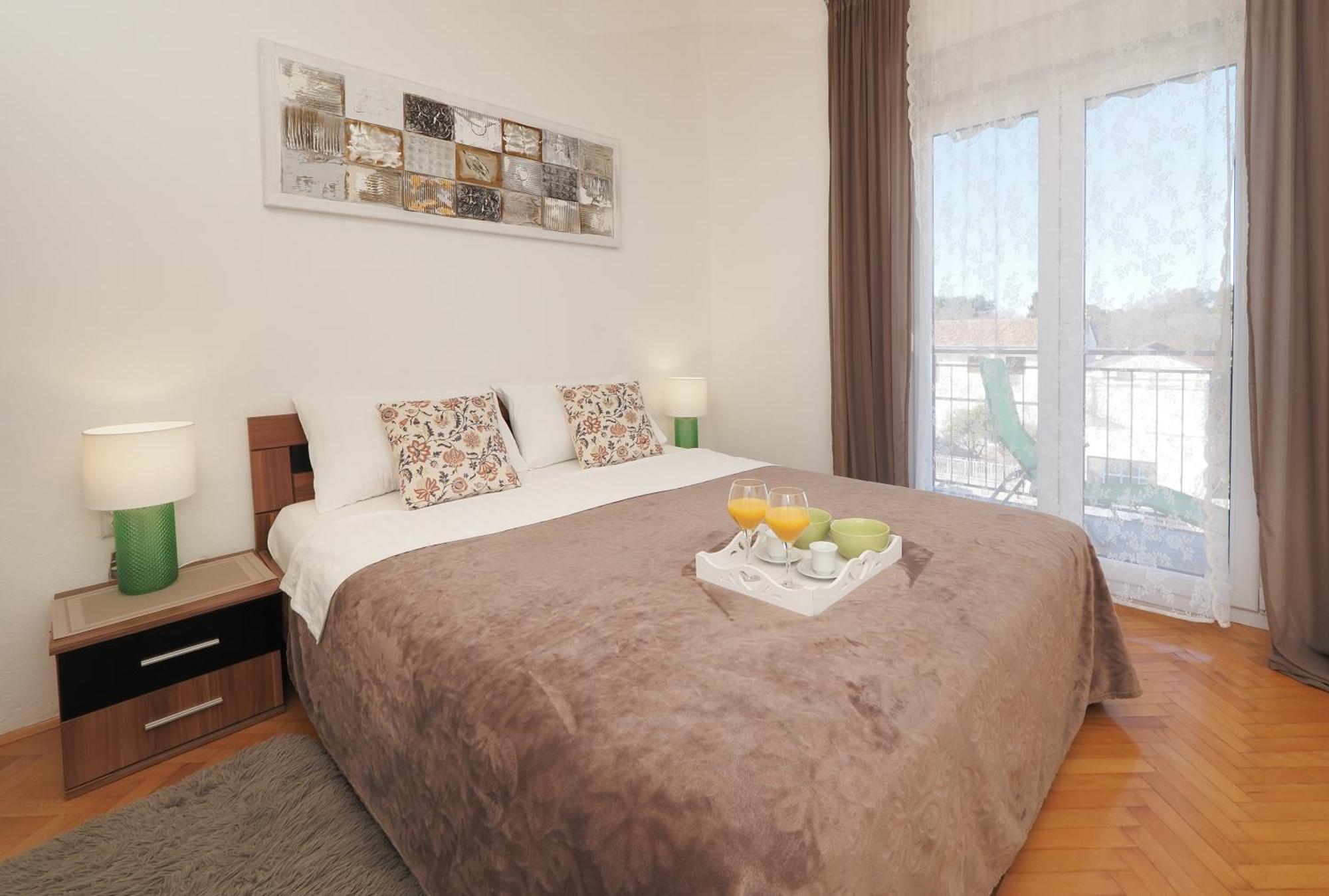 Beach Paradise Apartments ザダル 部屋 写真