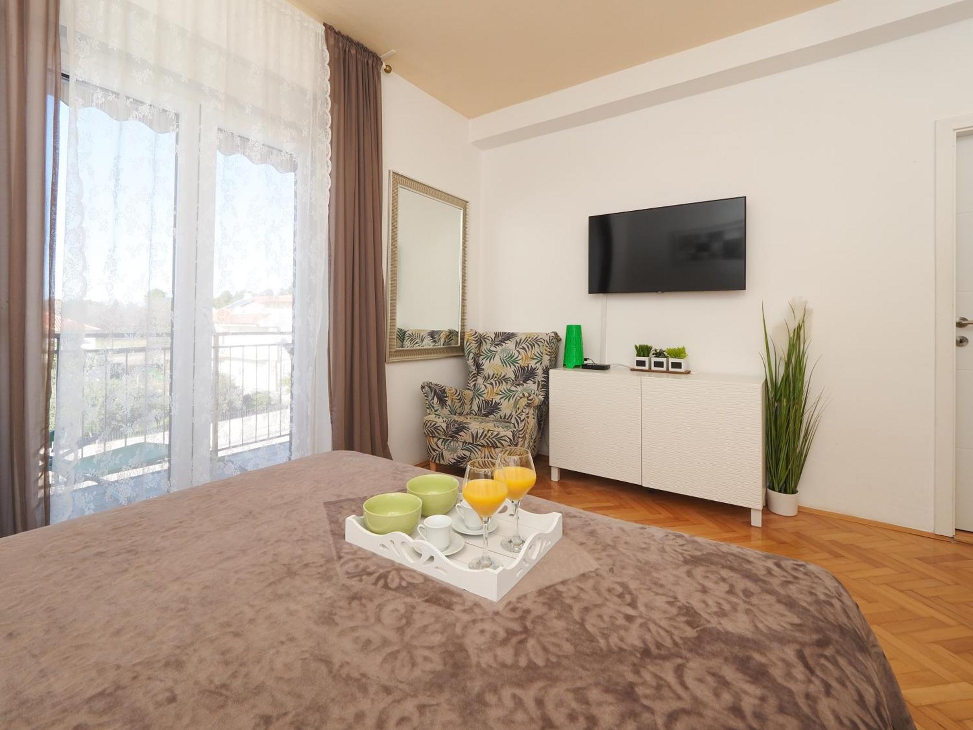 Beach Paradise Apartments ザダル 部屋 写真